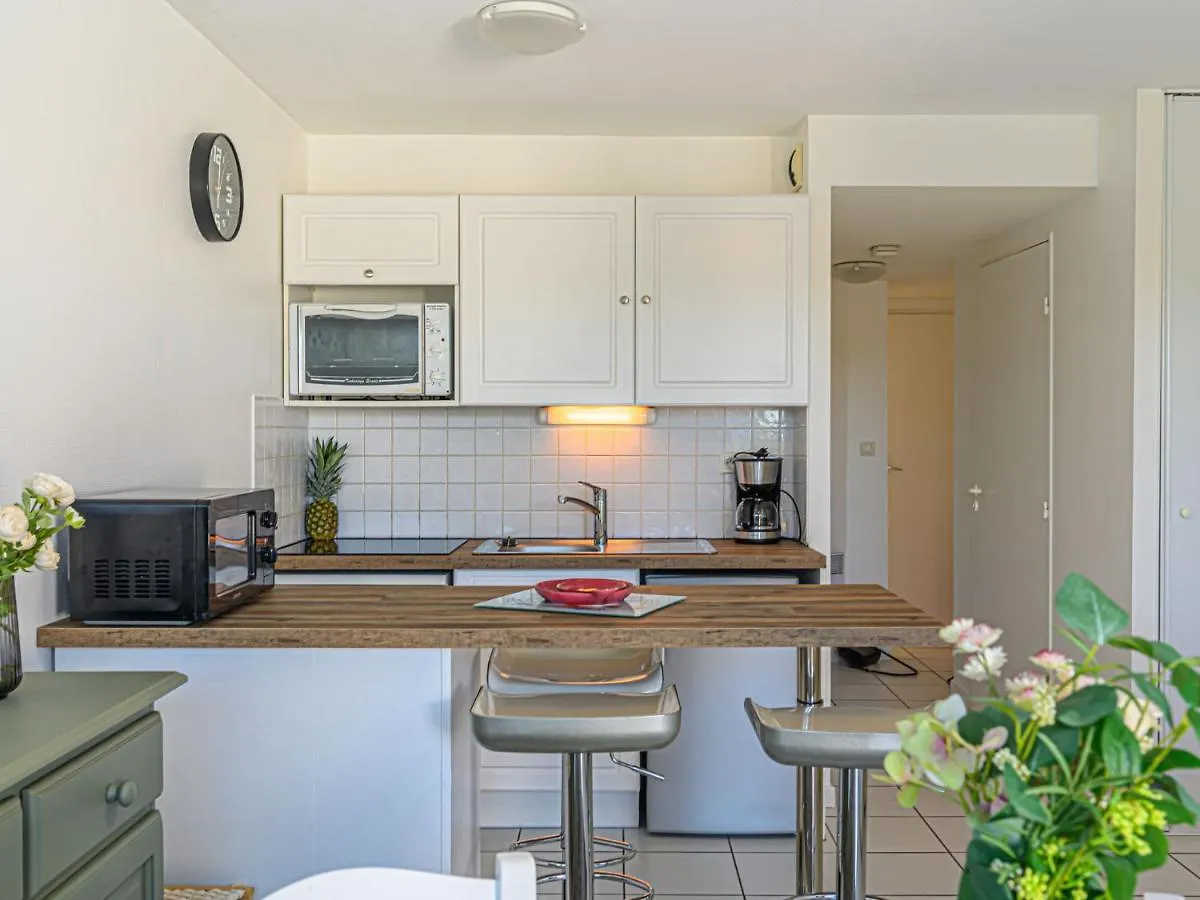 Apartment Les Eiders By Interhome Carnac 0*,